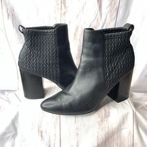 Cole Haan heeled leather pull on ankle boots black chunky heel size 9.5